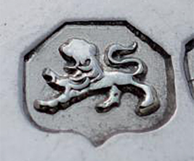 スターリングシルバーの証 “ホールマーク”とは？銀器の上手なお手入れ