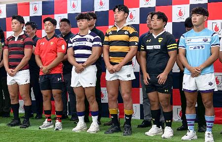 明大など胸スポンサー披露 関東大学ラグビー | 高知新聞