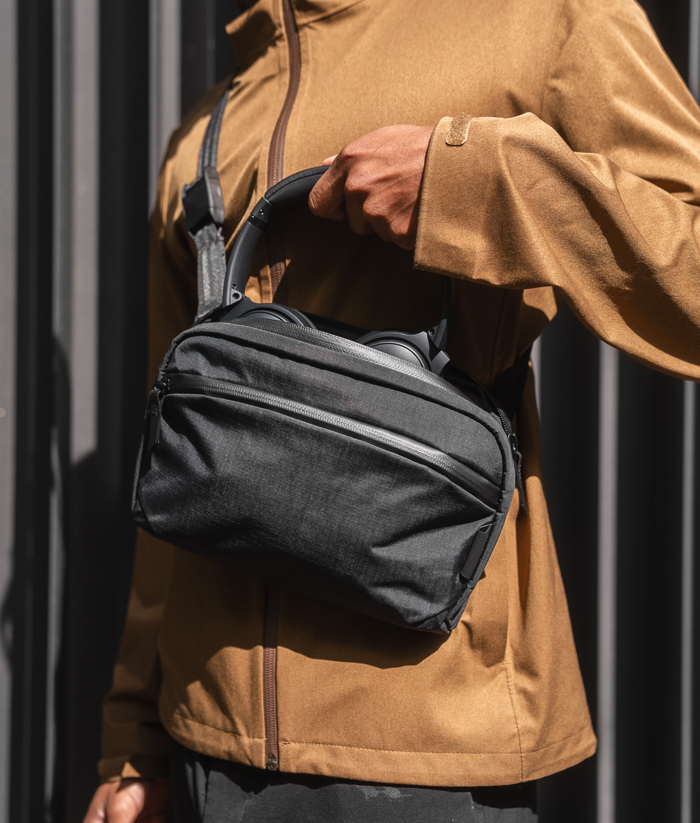 FLIGHT SLING スリングボディバッグ《防水》 | ALPAKA（アルパカ）の