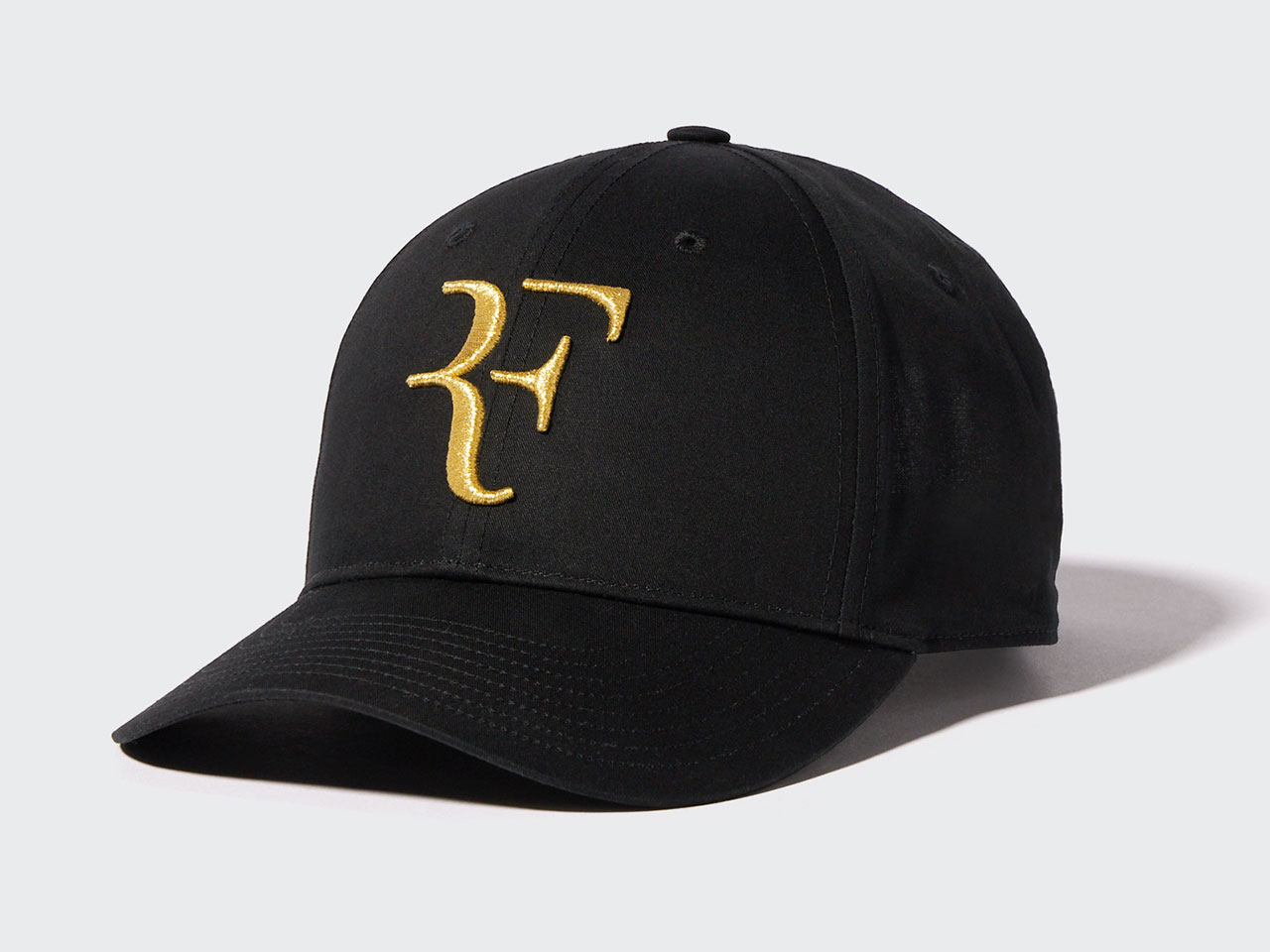 UNIQLO「フェデラー引退記念RFキャップ」予約販売開始 | テニス