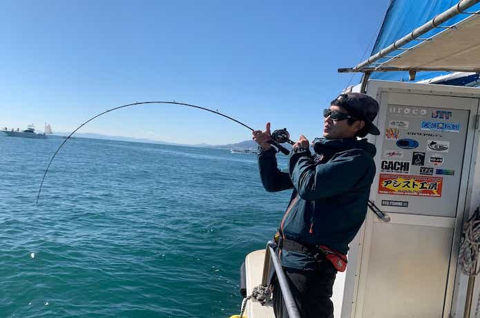 ヴァデルSJを実釣インプレ。1万円台で買えるスロー竿の実力とは