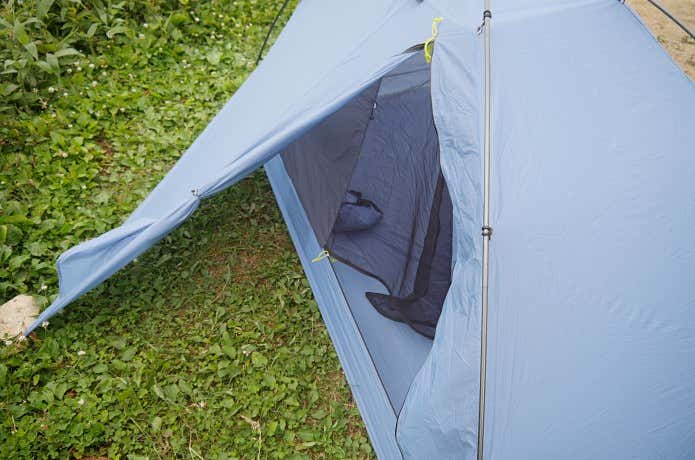 稜線でこんな快適ってアリ？」パーゴワークス新作・ZENN DOME SHELTER