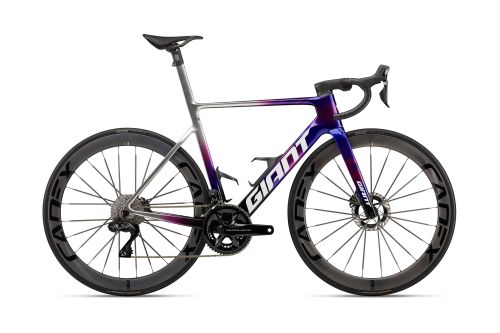 Aero Road Racing Bikes | Men's Race Road Bikes | Giant Bicycles