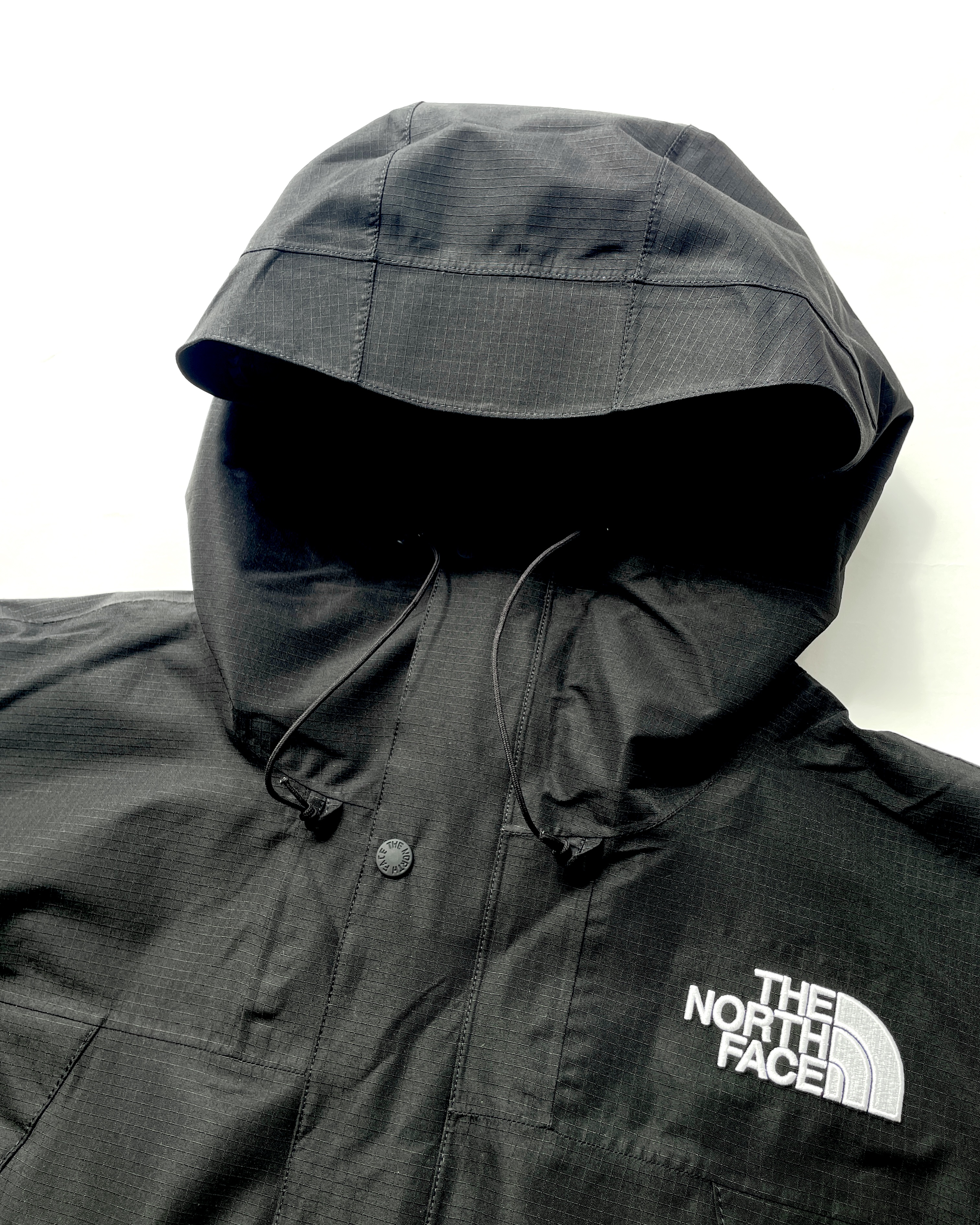 TNF BLACK | the Apartment