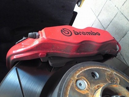 メガーヌRSのブレーキパッドを換えてみる | RENAULT TOKYO-ARIAKE