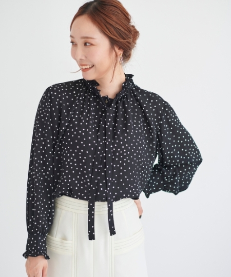 ドット柄フリルネックブラウス/le.coeur blanc(ルクールブラン