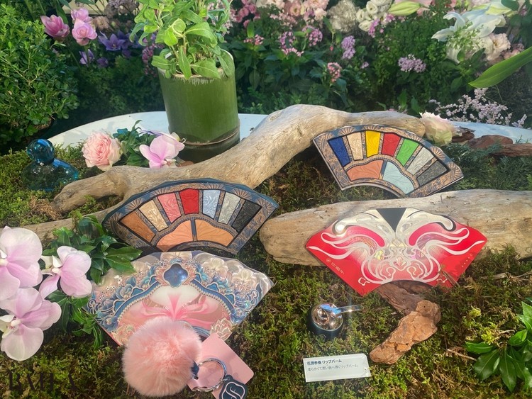 大人気中華コスメ『花西子（Florasis/フローラシス）』から新作