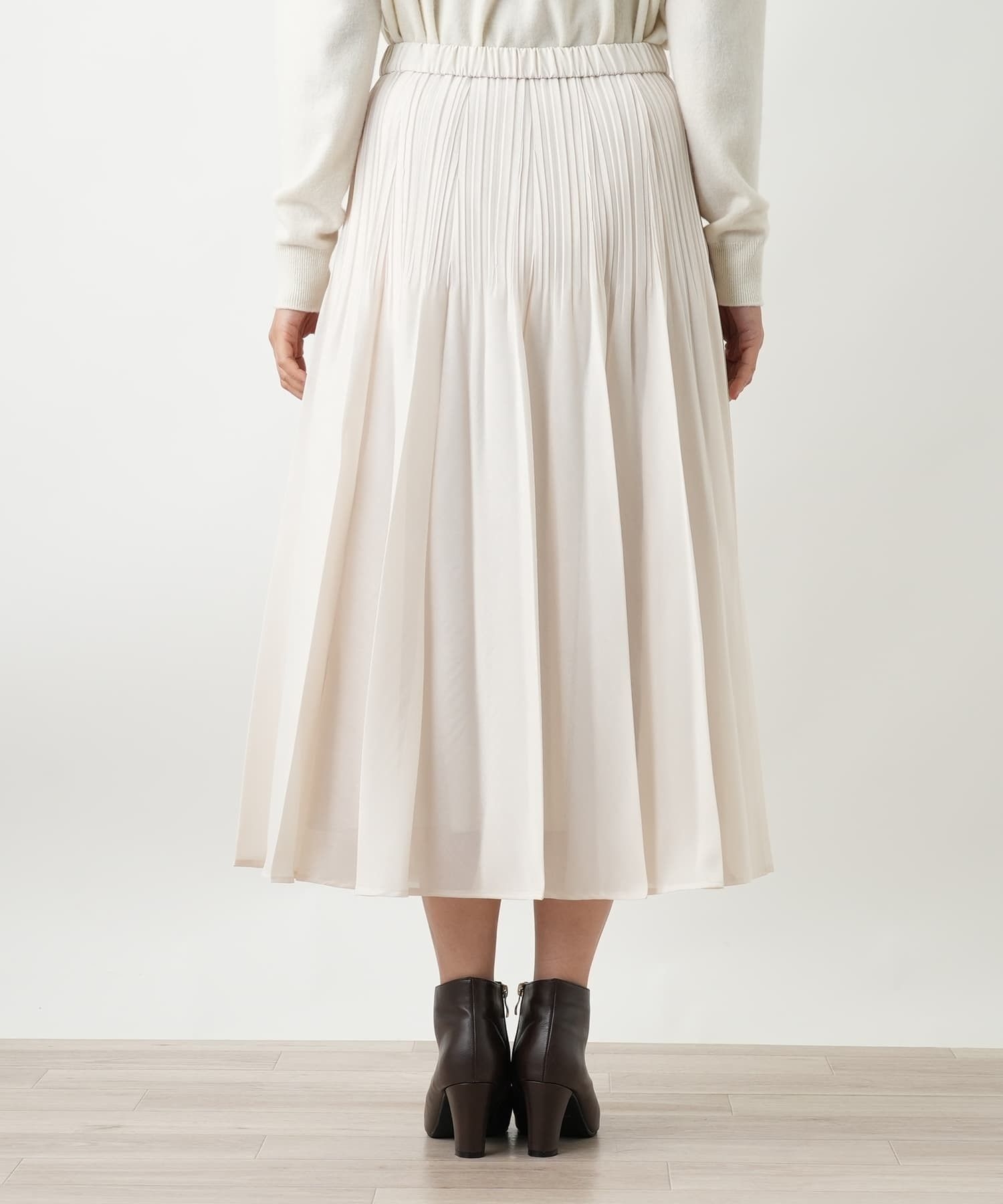 洗えるプリーツスカート【25年10月カタログ】|レリアン | レリアン公式