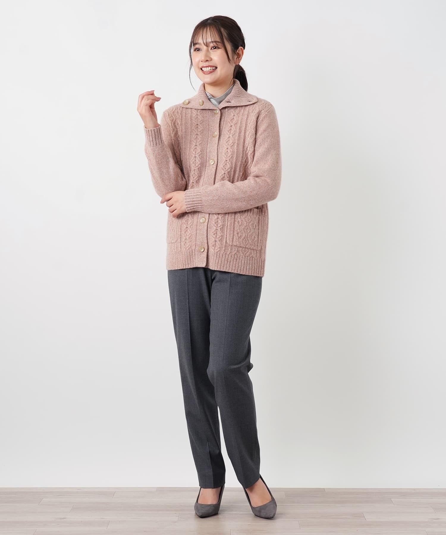 カシミヤケーブル編みカーディガン|レリアン | レリアン公式オンライン