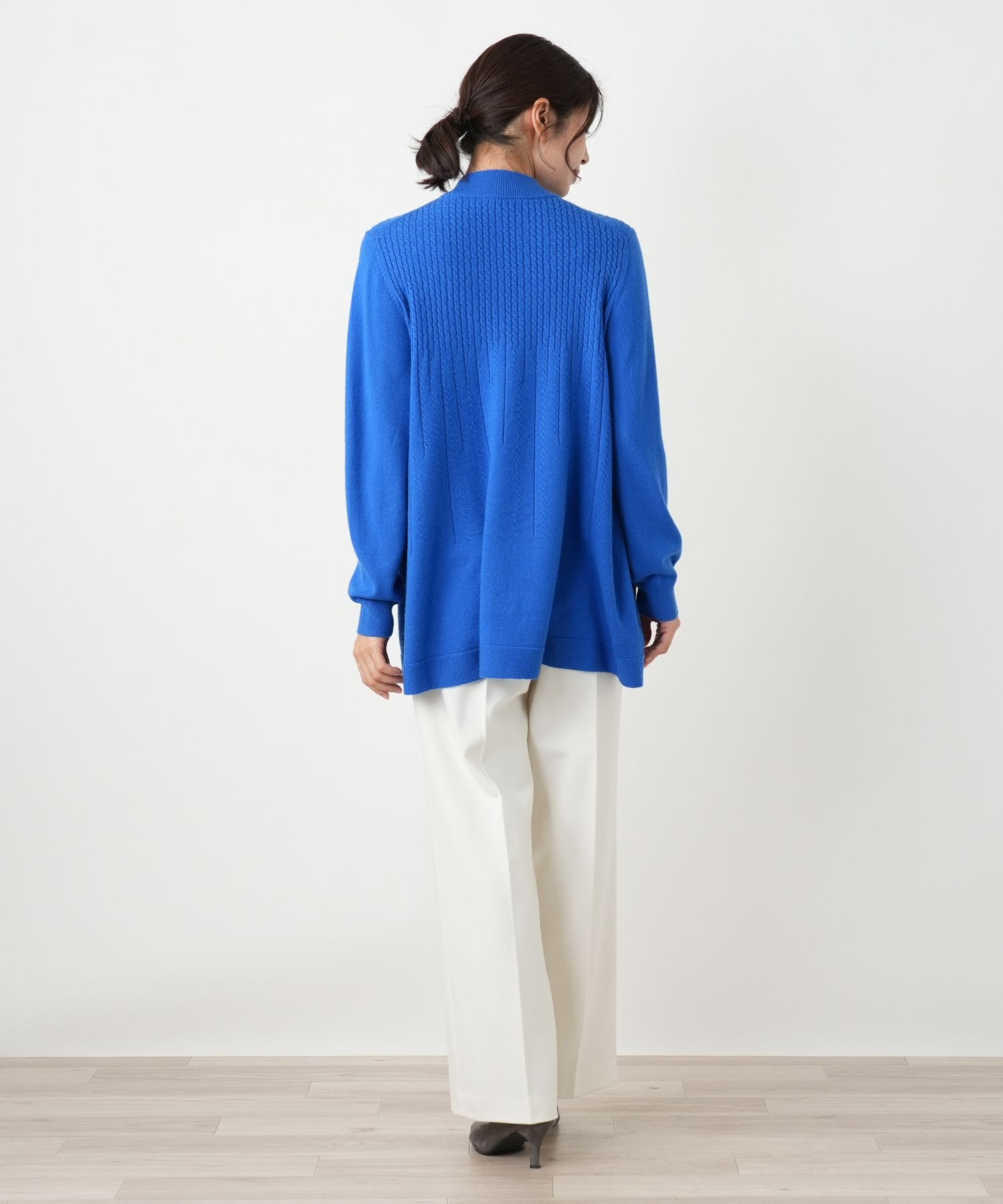 カシミヤ混ケーブルハイネックニット【Leilian WHITE LABEL】|レリアン