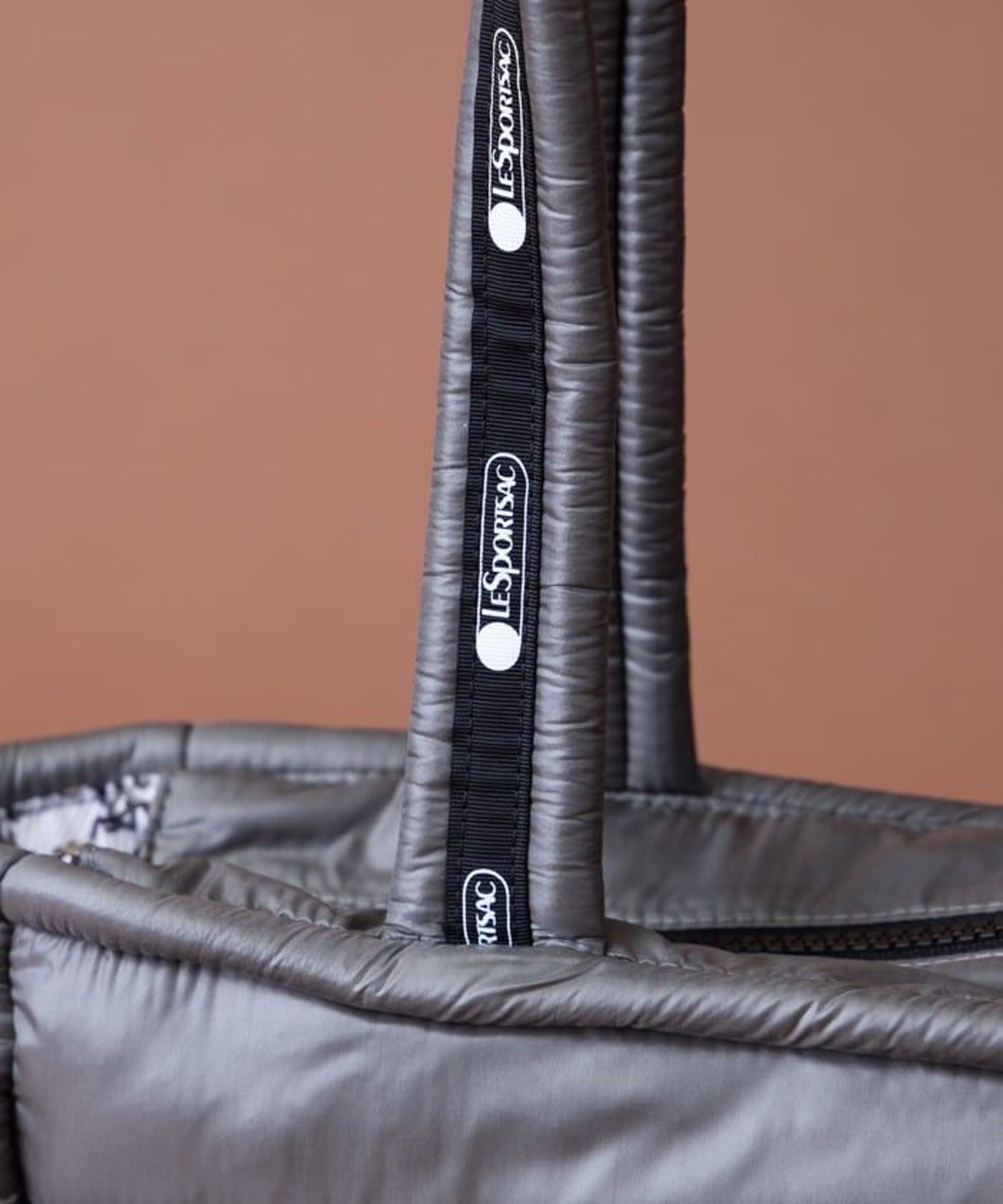 トートバッグ【LeSportsac】|レリアン | レリアン公式オンラインストア