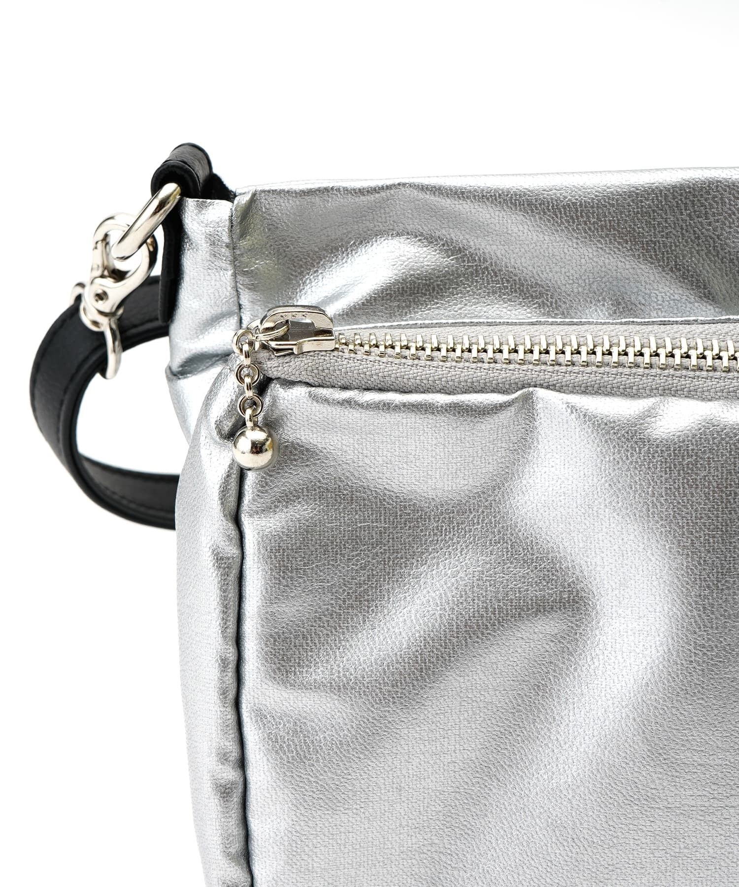 メタリックショルダーバッグ|キャラ・オ・クルス | レリアン公式