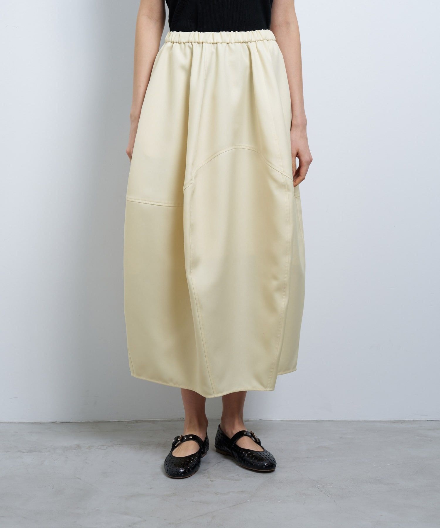 ポリエステルツイルコクーンゴムスカート|LANVIN en Bleu | LANVIN en