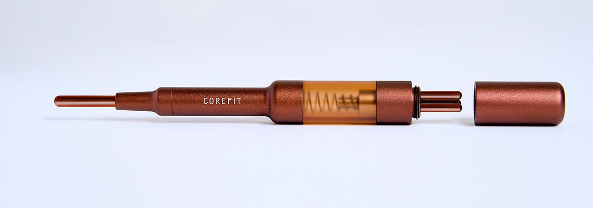 ご自愛美容】累計販売数20万本超え。顔のコリをほぐすペン型美顔器