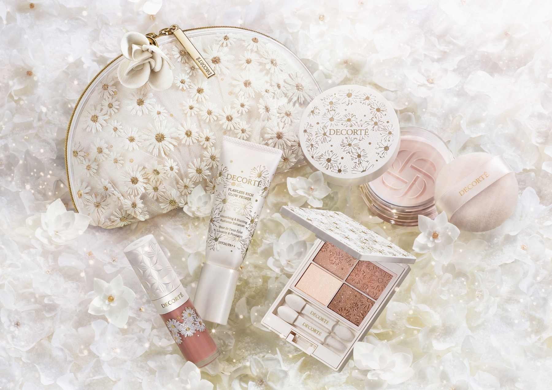 クリスマスコフレ2024】花々の香りに心満たされる『コスメデコルテ』の