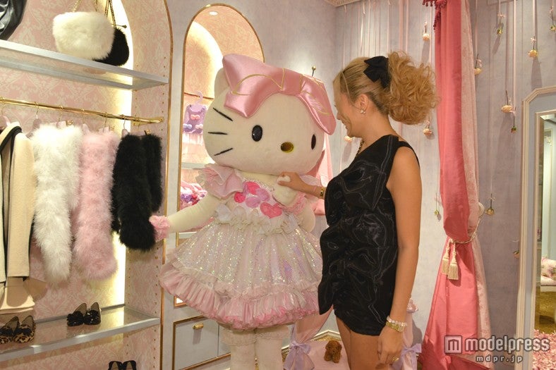 福王寺彩野、新ブランド立ち上げ「人生で夢見ていた」 - モデルプレス