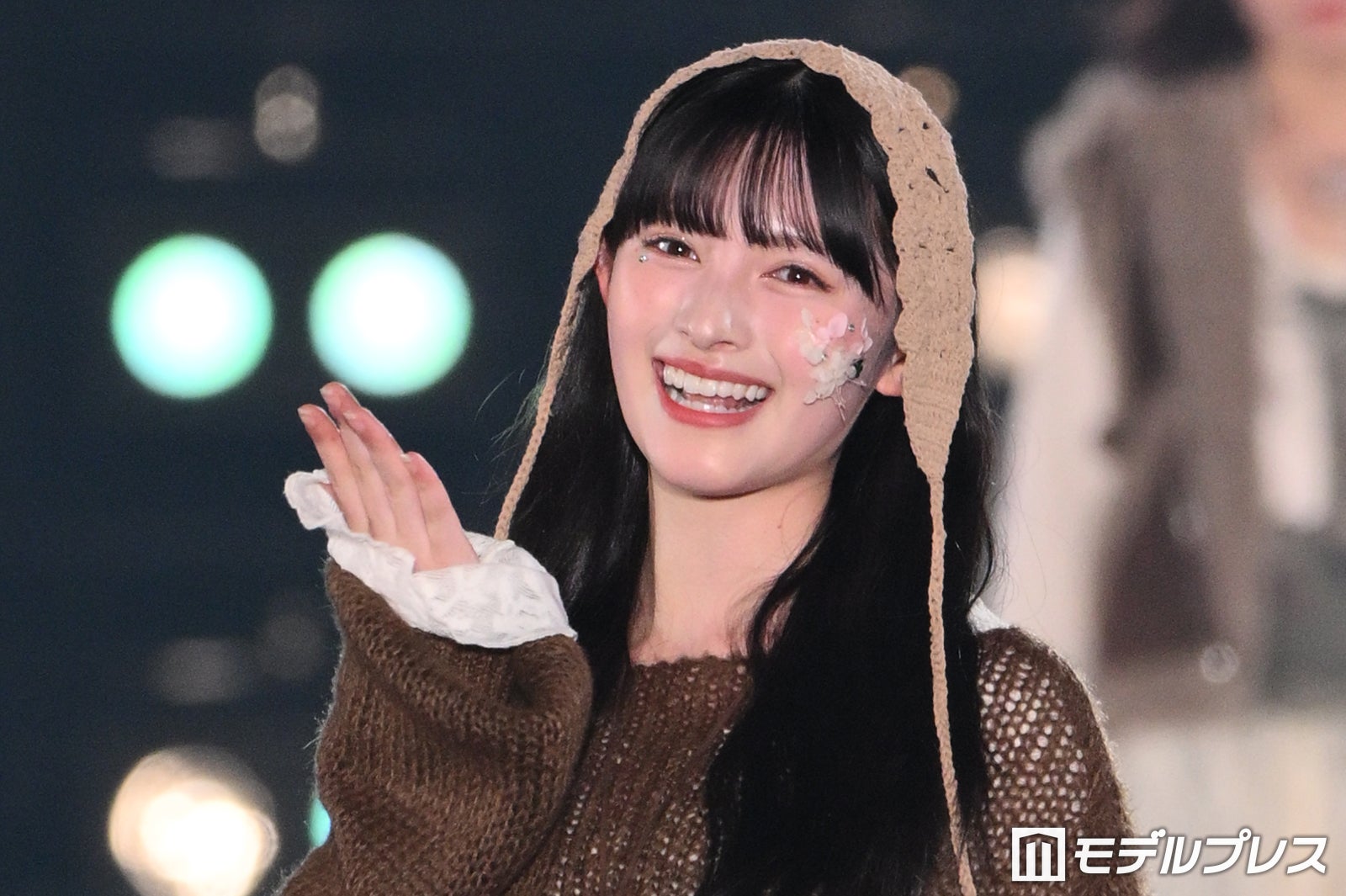 超ときめき宣伝部・菅田愛貴、色白美脚披露 さり気ない投げキスに