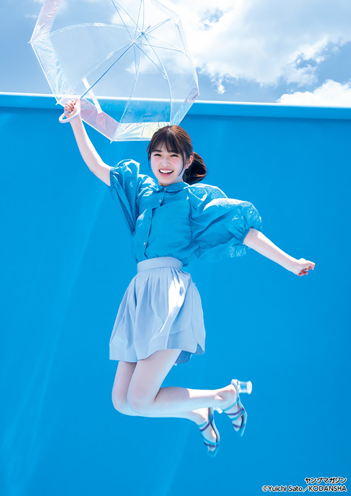 乃木坂46・5期生小川彩、フレッシュさ溢れる 初々しいグラビア披露