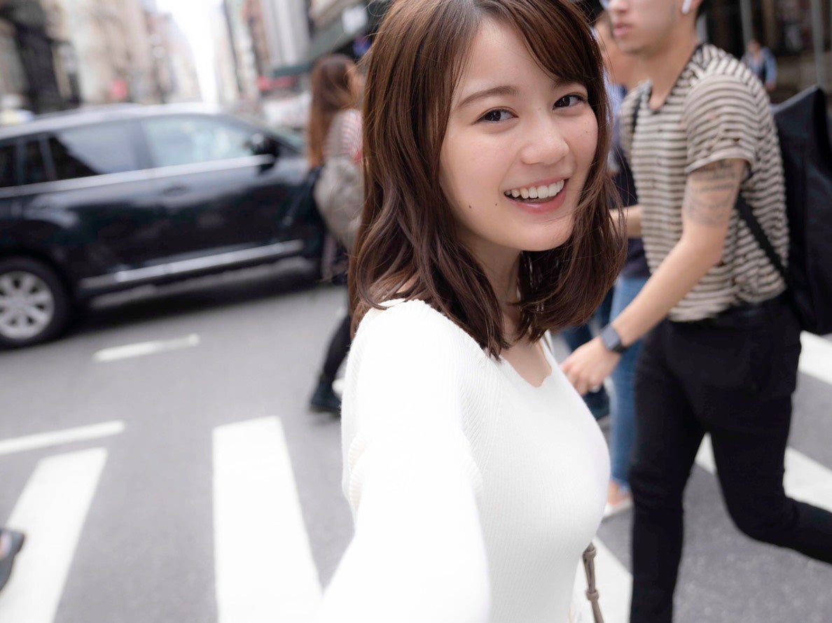 乃木坂46生田絵梨花・写真集“出版社110年の歴史上初”前代未聞、初版20