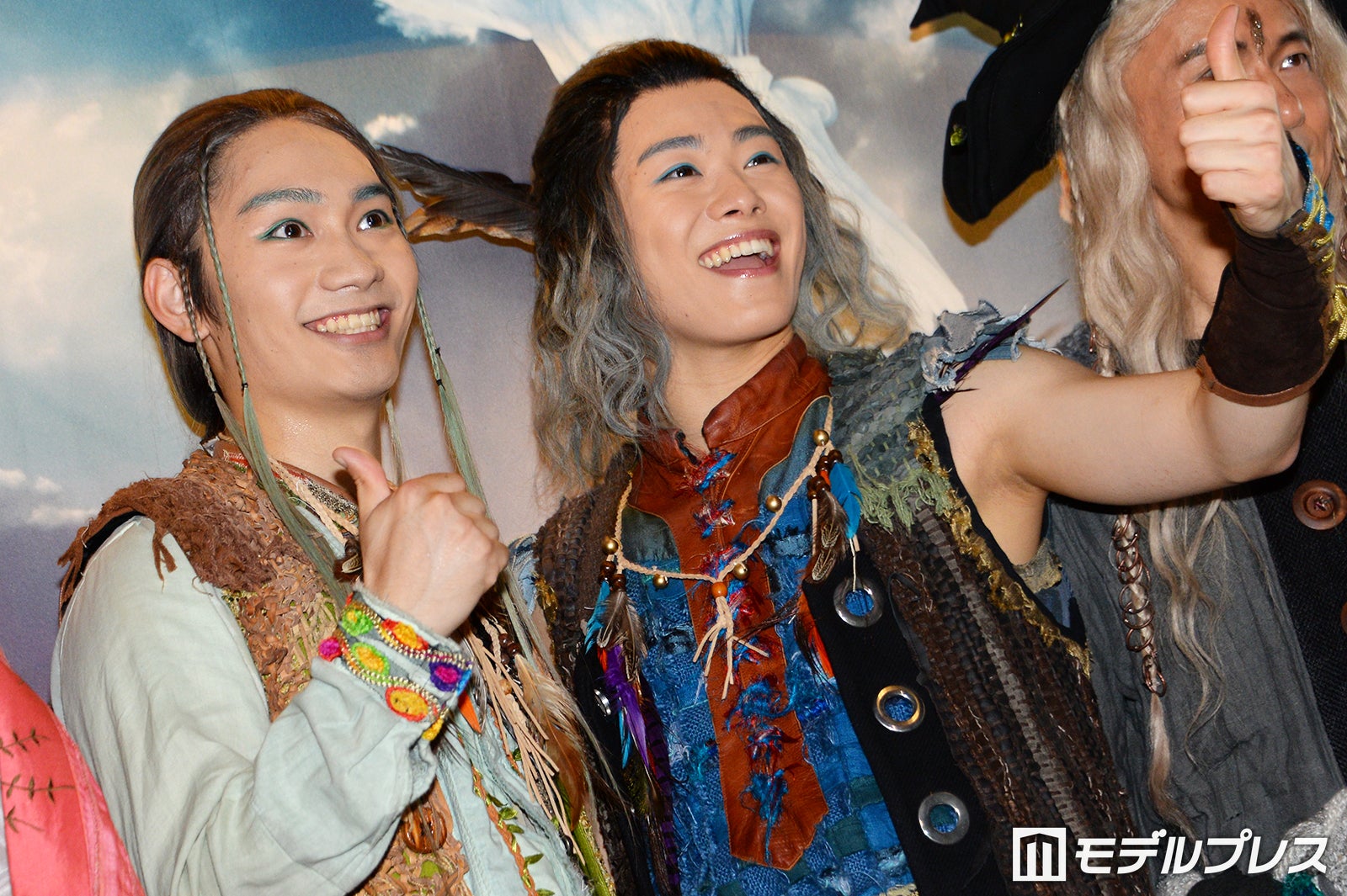 ShqtWUTNHXVEDxuaSsLvWICac2i_FT