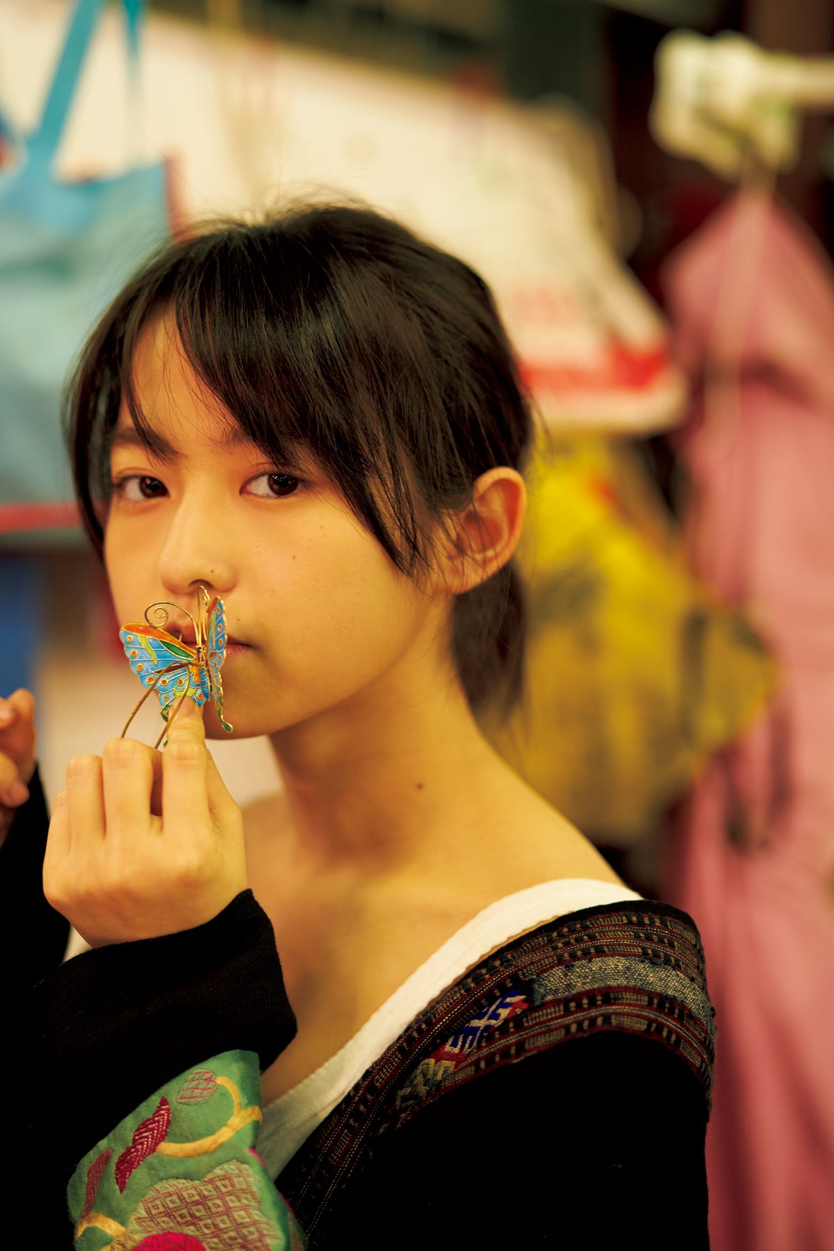 乃木坂46卒業の伊藤万理華、しっとりナチュラル美貌披露 - モデルプレス