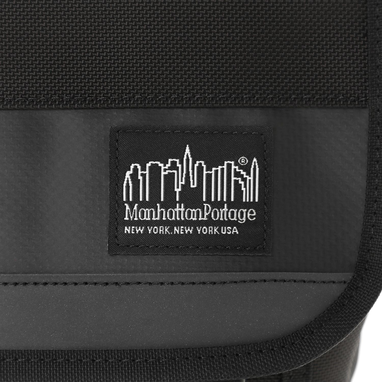 HIGH LINE MESSENGER BAG（XS） | Manhattan Portage BLACK LABEL