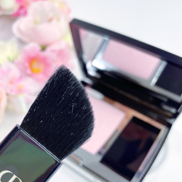 春にぴったりなかわいいカラー[ディオールスキン ルージュ ブラッシュ