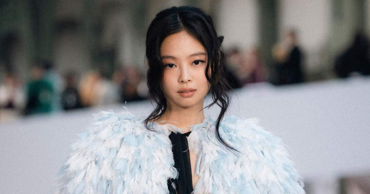 cd6c7678-0b28-4e37-b998-