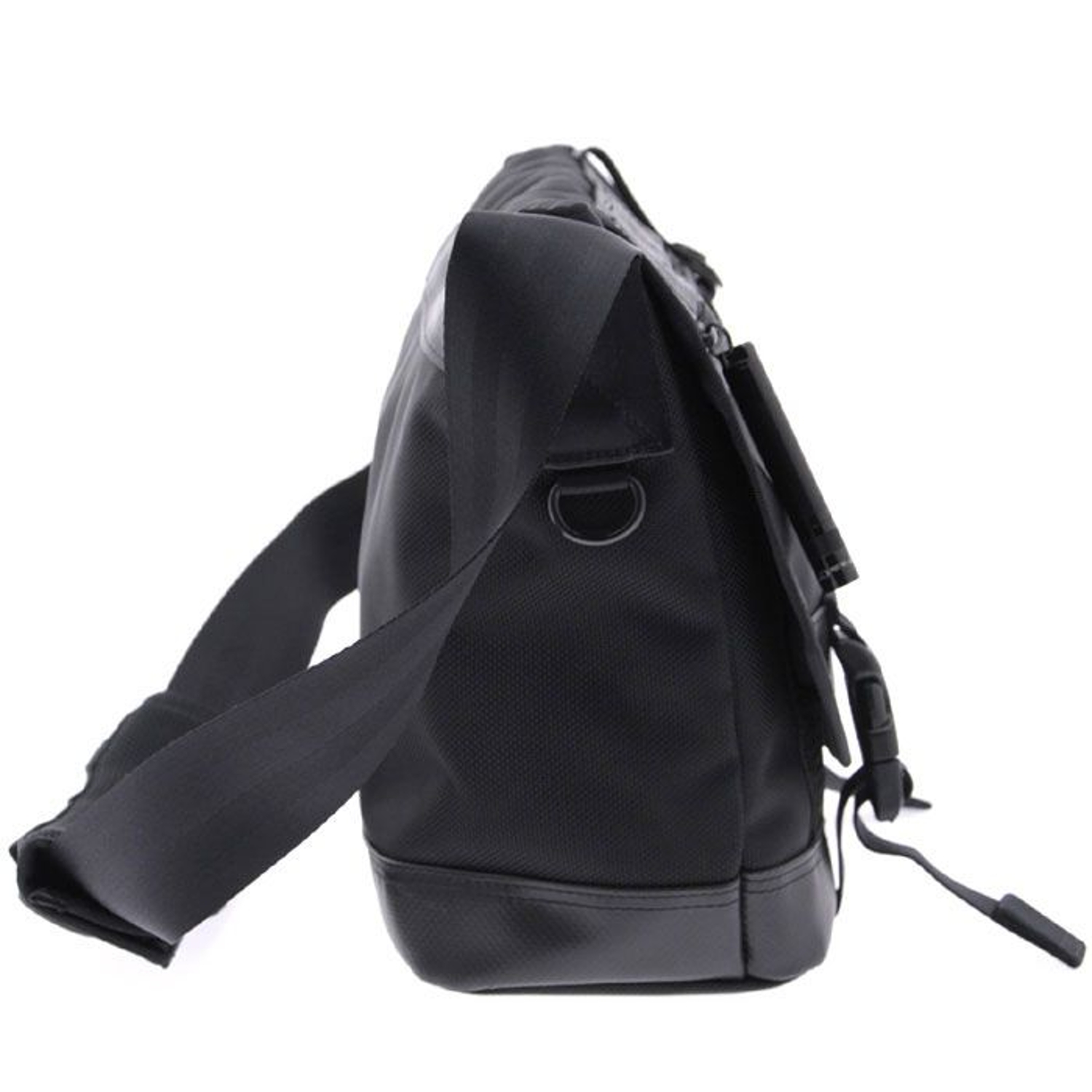 HEAT(ヒート) MESSENGER BAG(S) | 吉田カバンホームページ | YOSHIDA & Co.