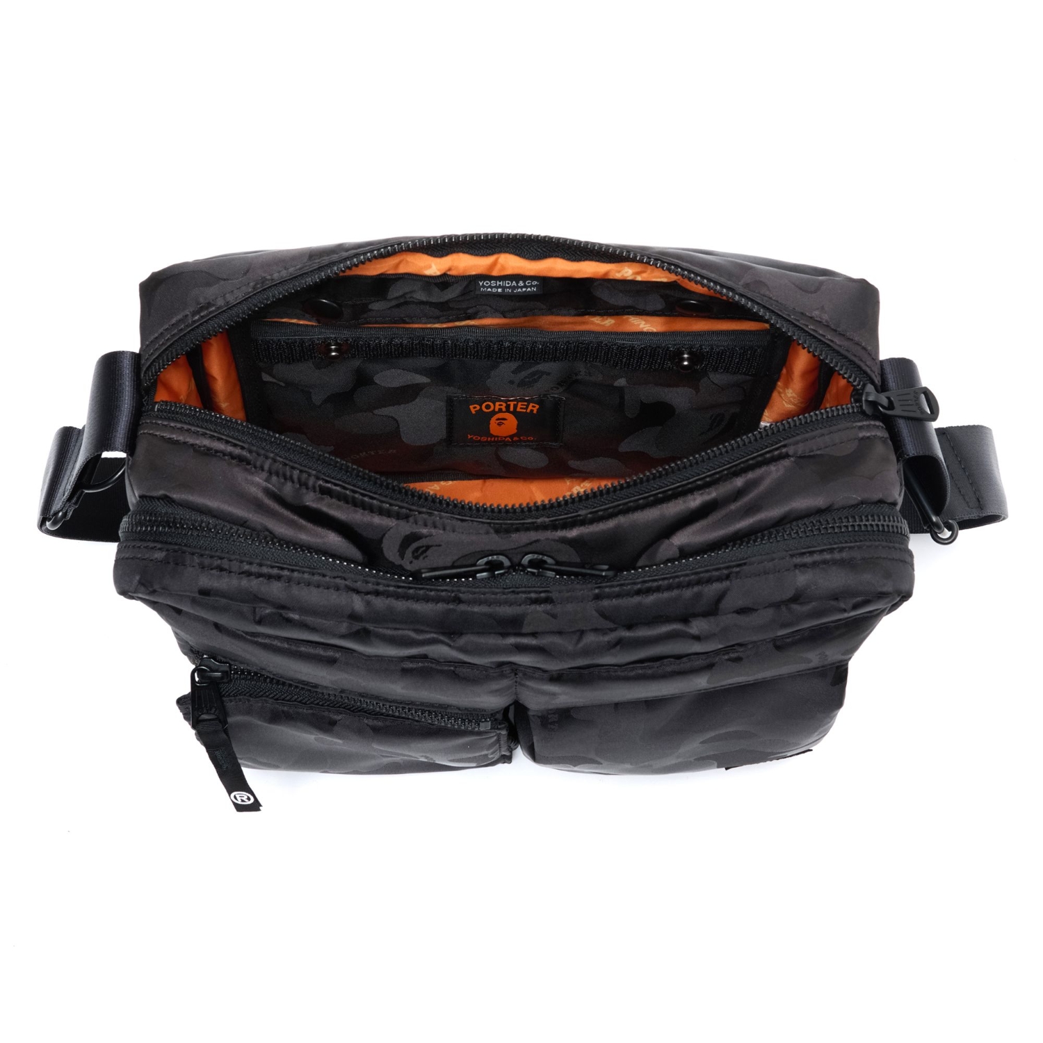 A BATHING APE x PORTER(ア ベイシング エイプ x ポーター) SHOULDER