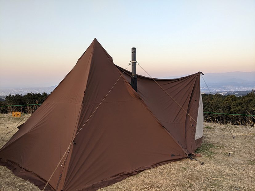 二張り目のテントは… サーカスTC DX HUNTER！ | KAMAKURA CAMP : 鎌倉