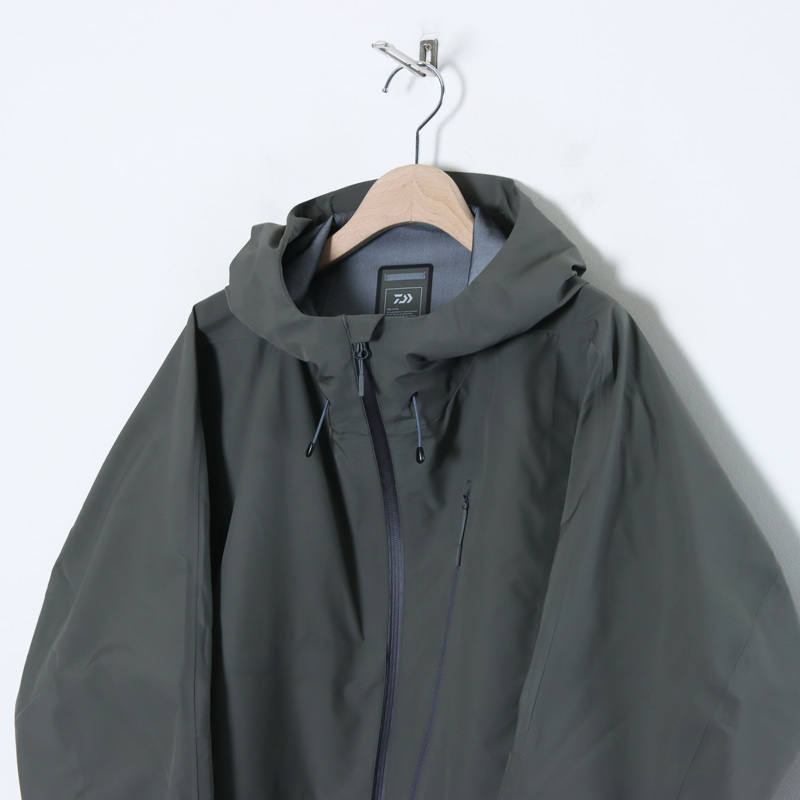 DAIWA LIFE STYLE (ダイワライフスタイル) 136 LIGHT SHELL PARKA GORE