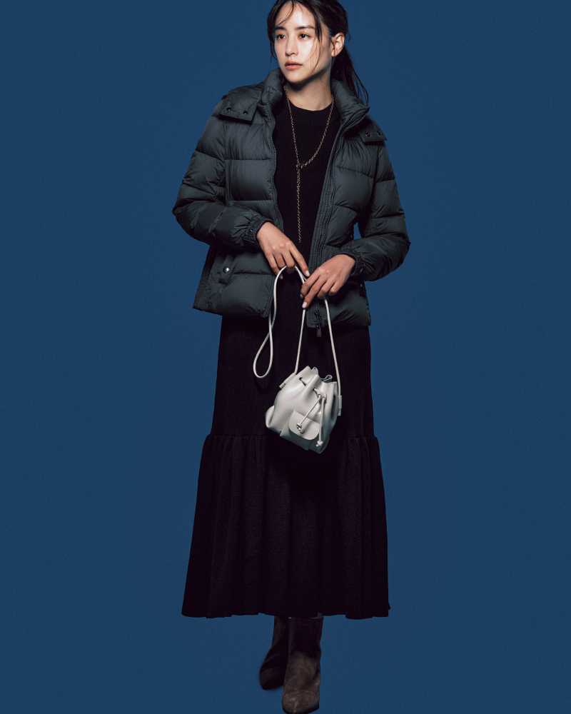 山本美月さんと探す「タトラス」の新名品ダウン6選 | CLASSY.[クラッシィ]