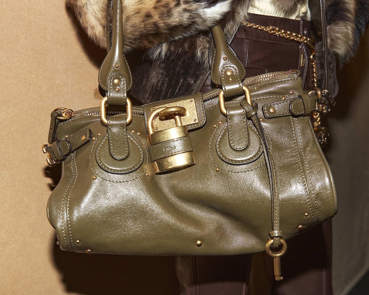 クロエ】銀座三越にて開催中！進化した「パディントン」バッグの