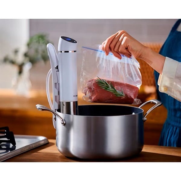 アイリスオーヤマ スリム低温調理器 LTC-02-W | イオンスタイル