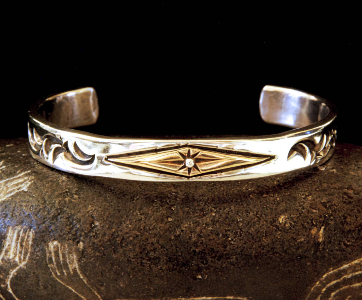 BIGHAND ビッグハンド K18アラベストプレート付き シルバーバングル