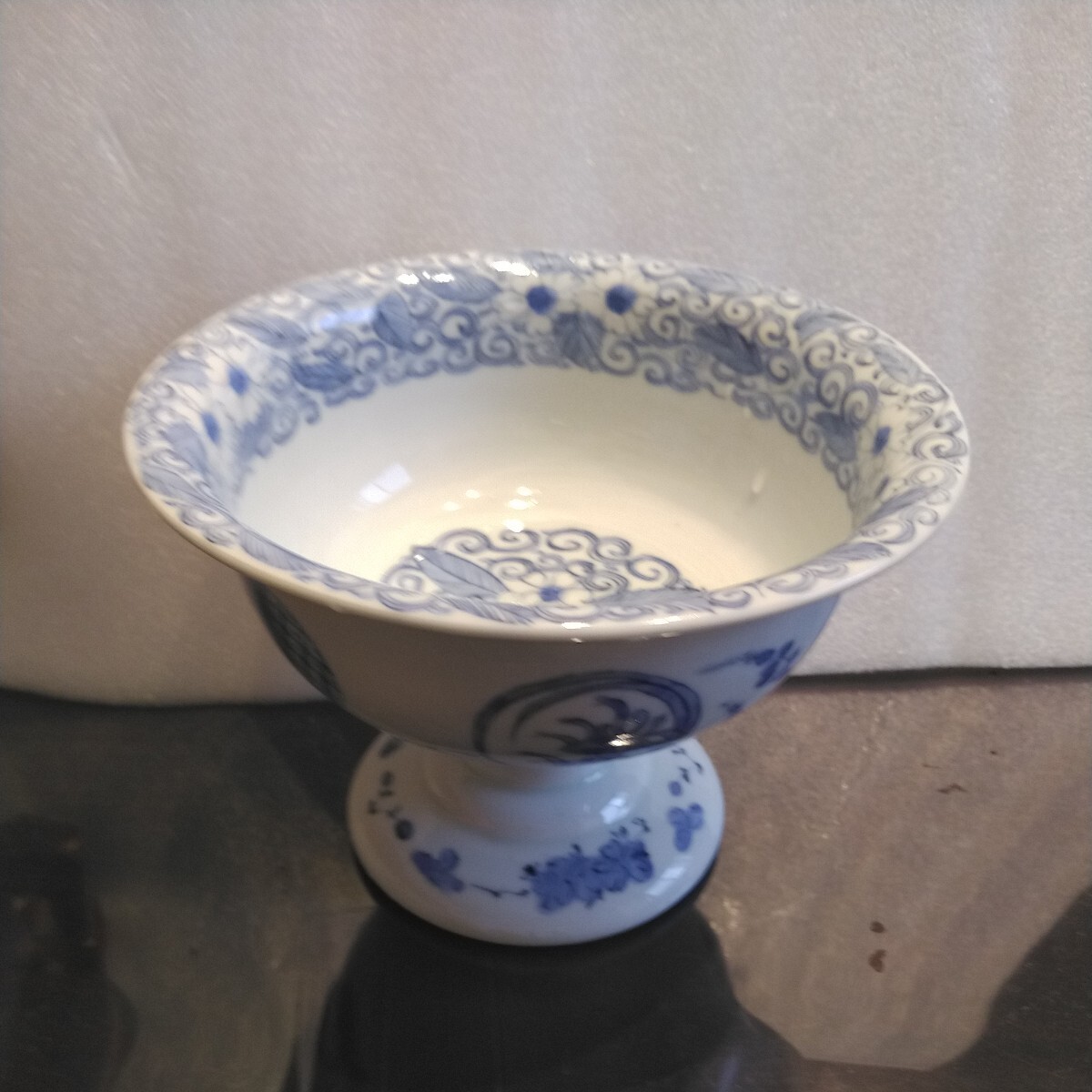 伊万里 ねじれ文 染付 盃洗 [B31405] 伊万里 ねじれ文 染付 盃洗