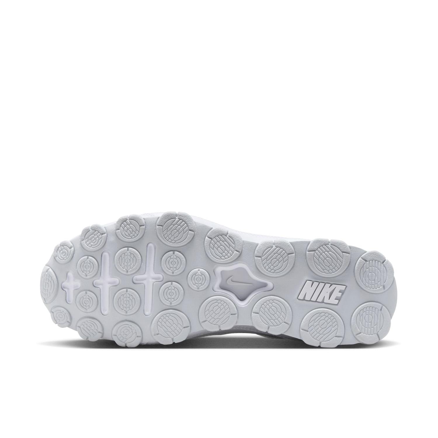 NIKE NIKE W Reax 8 TR Mesh｜OSHMAN'S ONLINE 公式通販