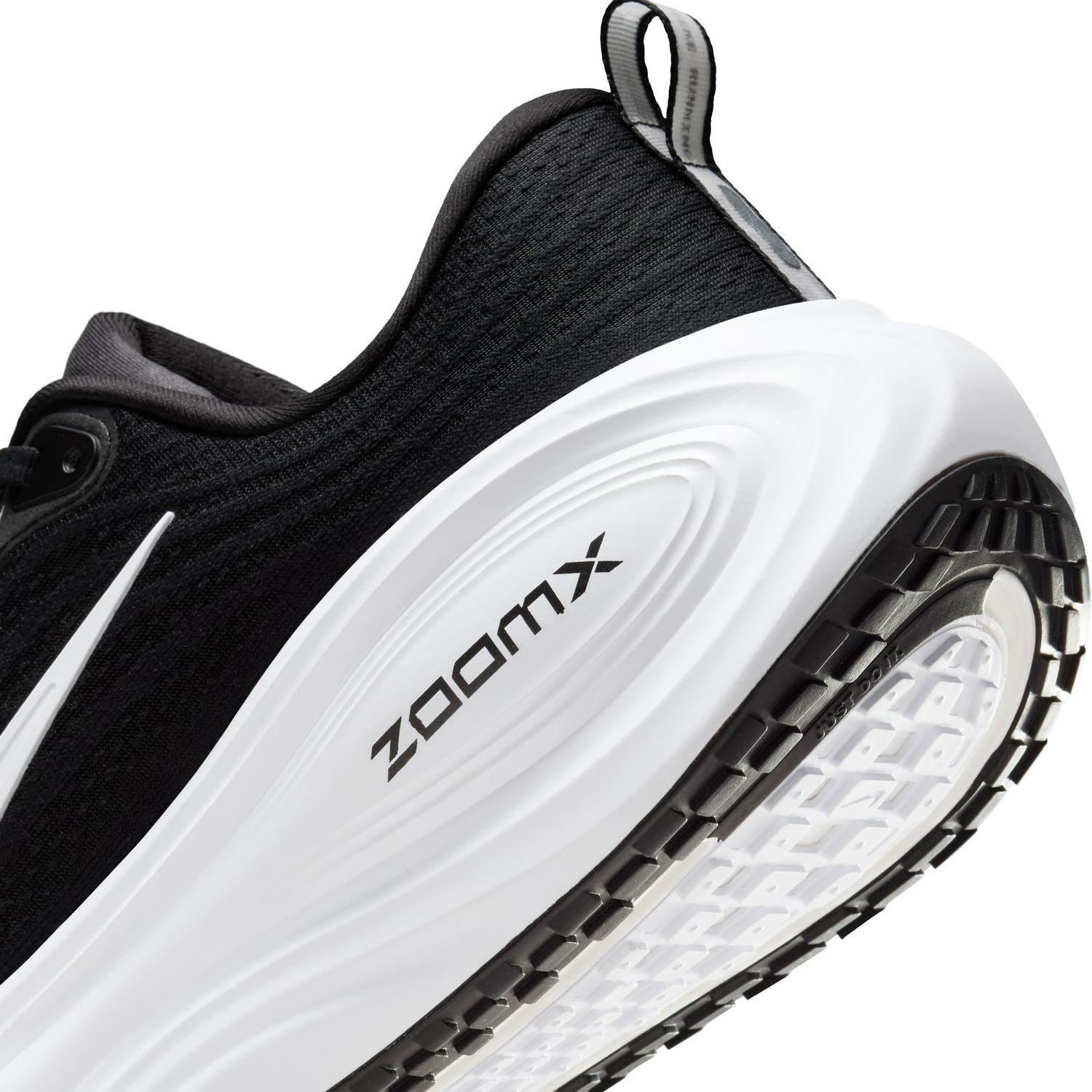 NIKE 【トライオンキャンペーン対象品】 Vomero Plus｜OSHMAN'S ONLINE