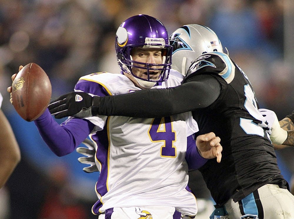 Shaky Favre, Vikings stunned by Panthers 26-7 | MPR News