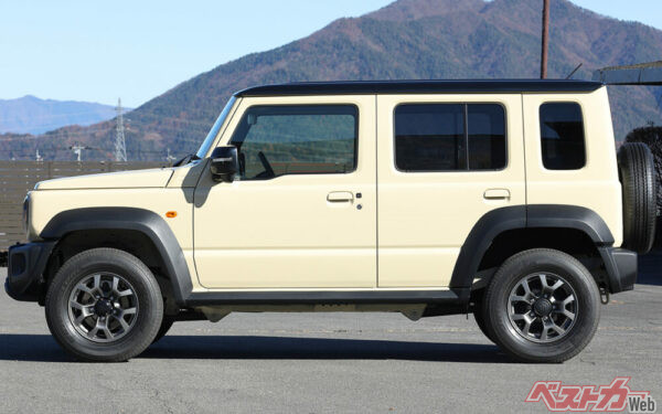 新型ジムニーノマド]爆誕!! 3ドアから約60万円アップも納得のデキ