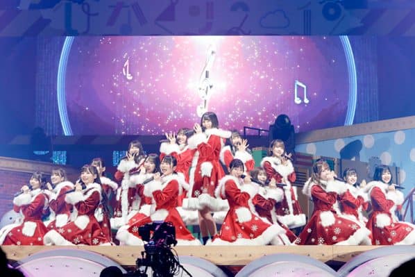 日向坂46】かわいすぎるサンタに変身♡幕張ライブ「ひなくり2019」の