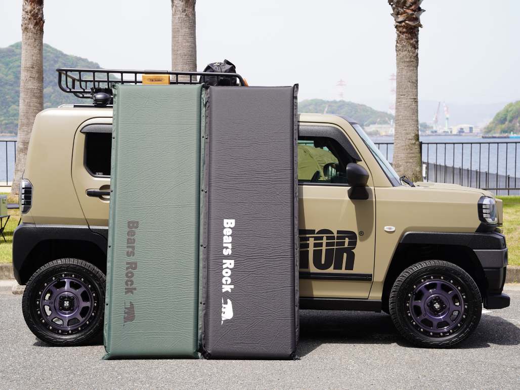 軽からミニバンまで！車中泊にぴったりの厚さ8cmマット、新デザイン