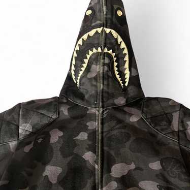 Bape neighborhood shark hoodie - Gem