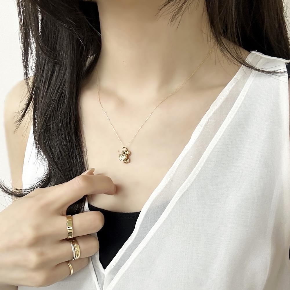 ☆(B010502)K18 YG ネックレストップ ウノアエレ 750 キリスト K18 YG