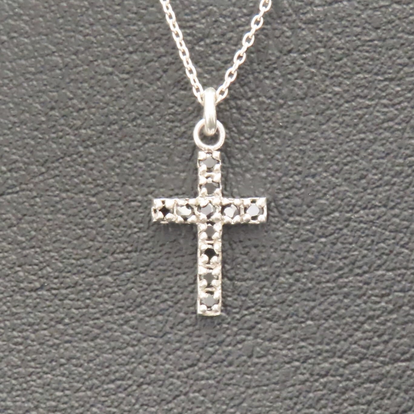 クロスネックレス シルバー925 ブラック 黒 キュービックジルコニア