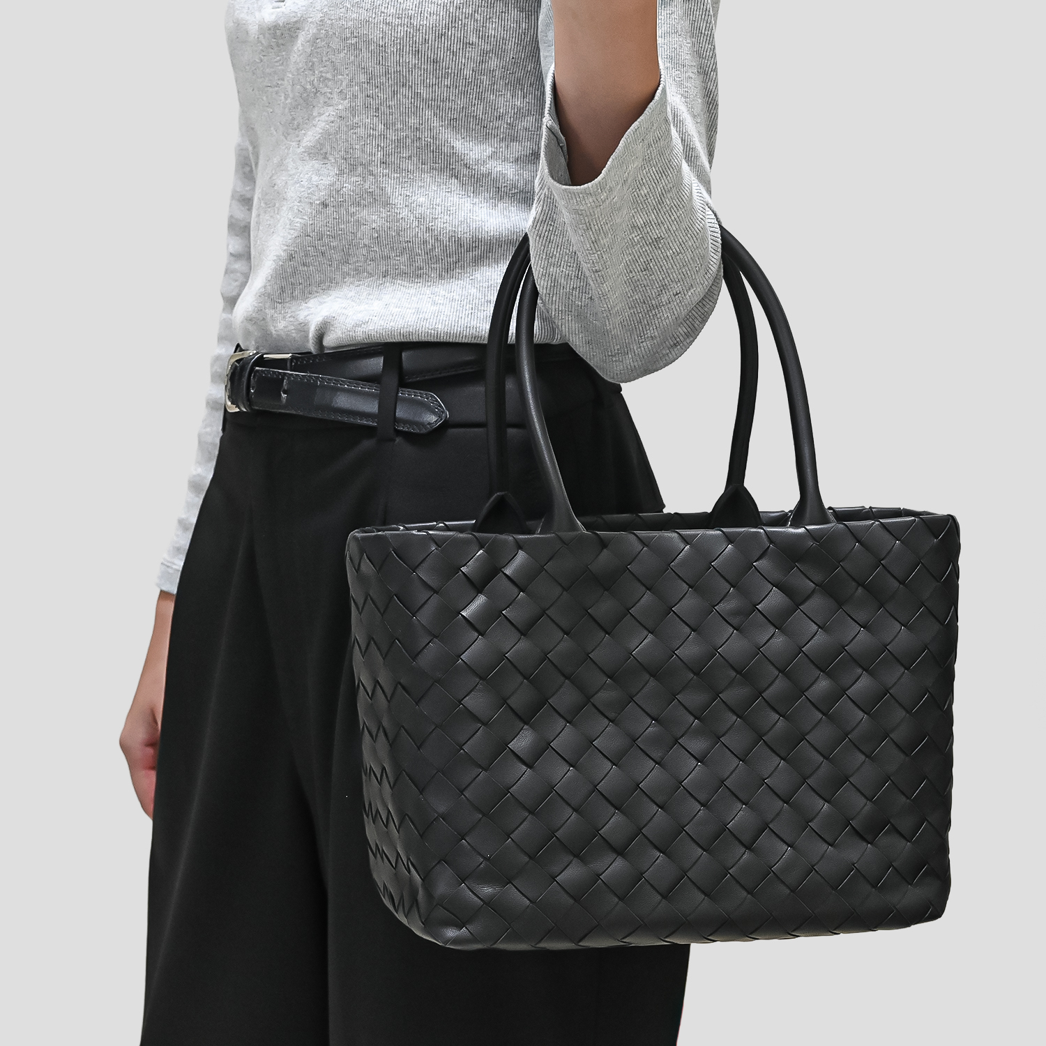 ボッテガヴェネタ BOTTEGA VENETA トートバッグ イントレチャート