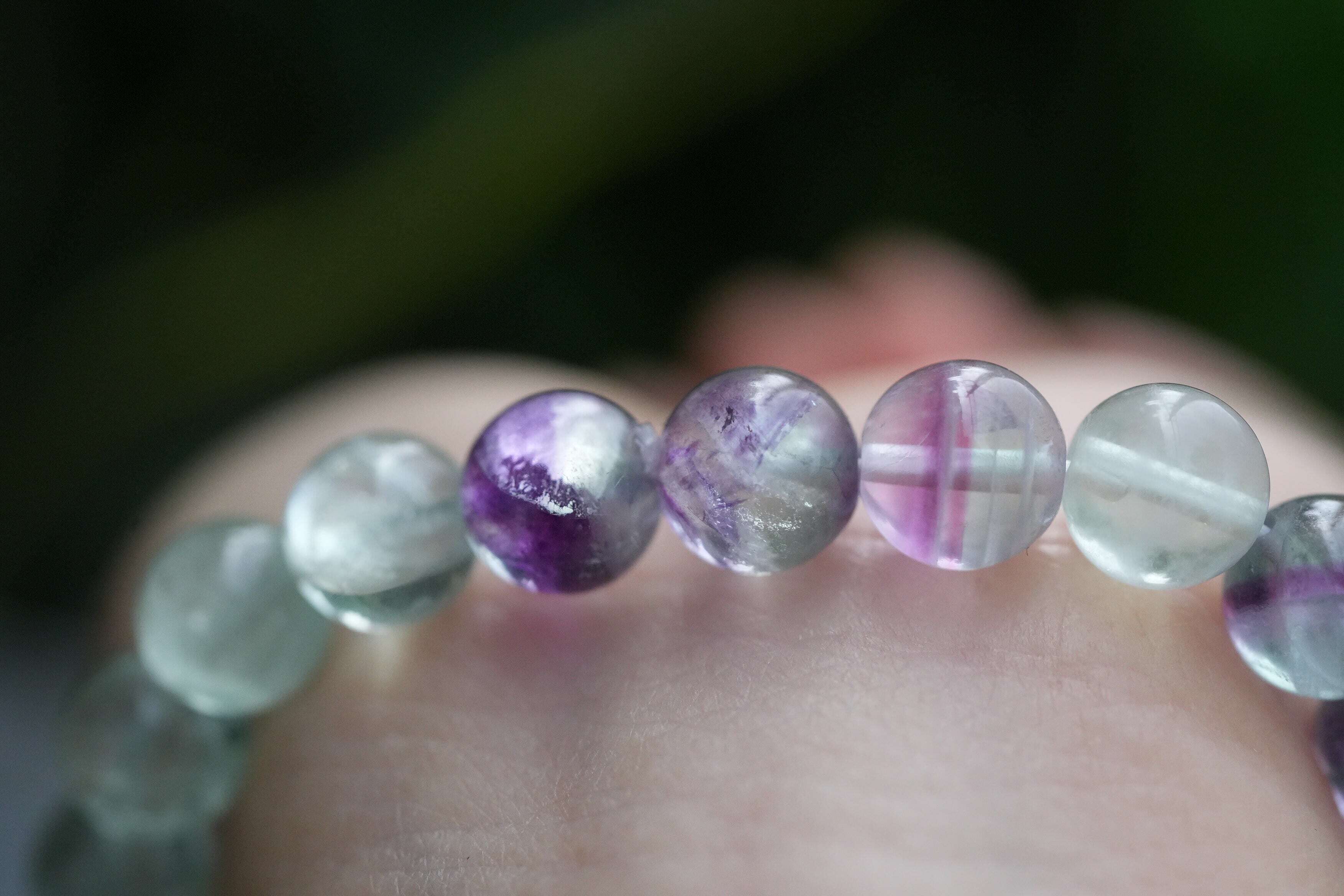 虹入り艶☆フローライト☆ブレスレットs1054 - 【Funky garuda