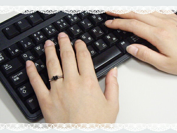 K18YG/PG/Pt900【0.65ctup】ローズカット ハート ブラックダイヤモンド