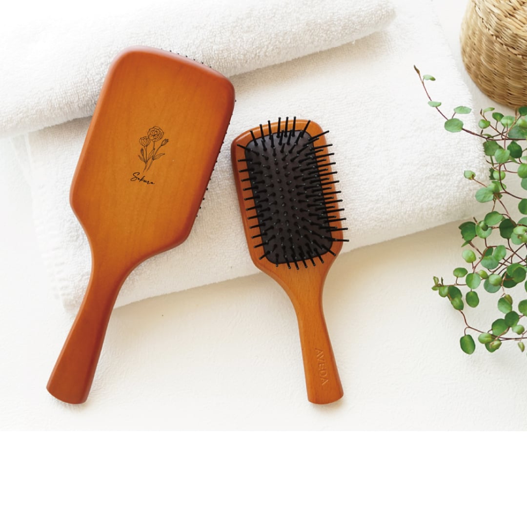 AVEDA 名入れ無料 母の日 パドルブラシ アヴェダ レギュラー ミニ